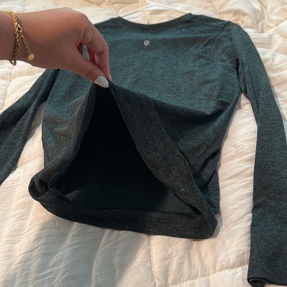 Lululemon Long Sleeve - Picture 4 of 4